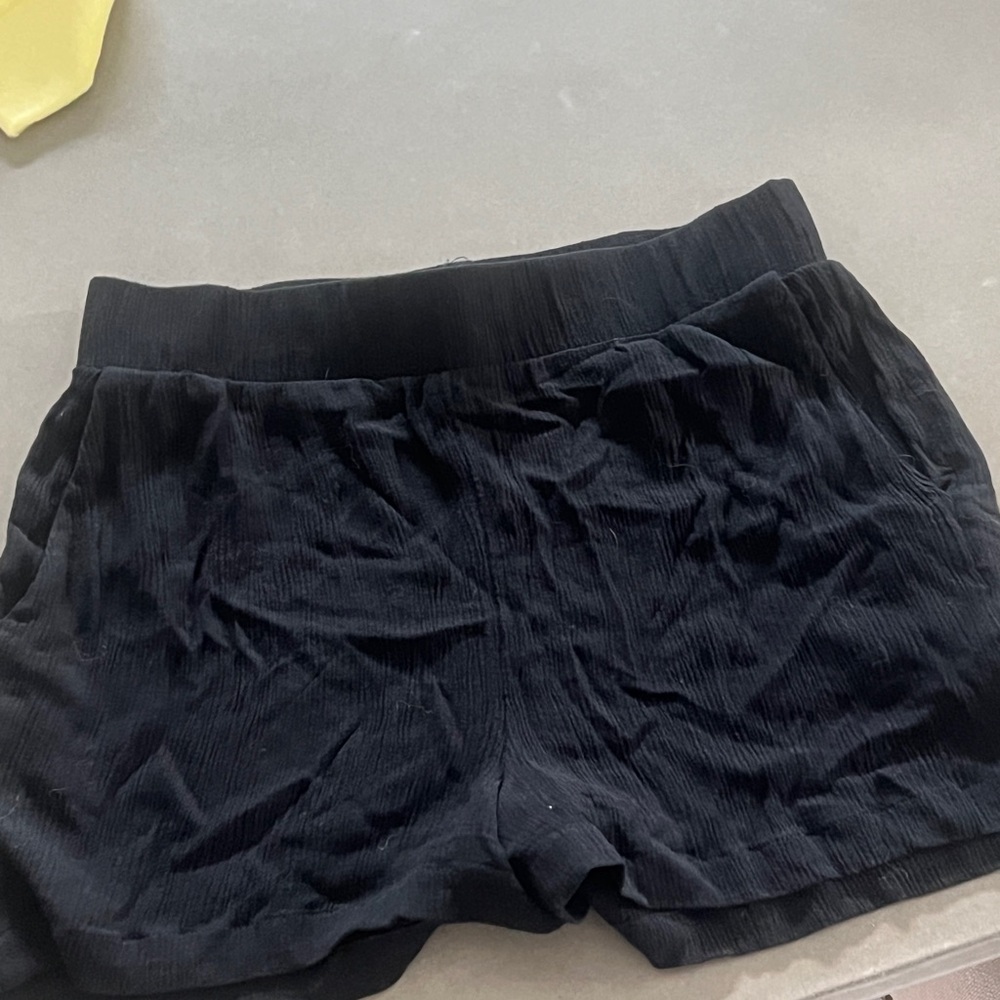 Abound Women's Black Shorts NWOT